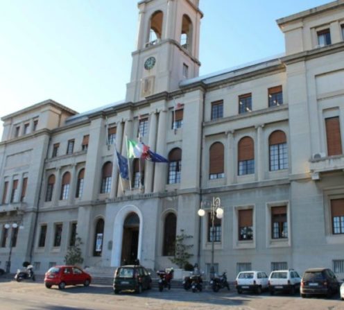 Imperia, problemi per la raccolta differenziata: la Confcommercio Fipe incontra di nuovo Comune e De Vizia per sollecitare soluzioni