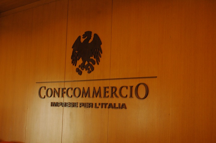 Rinnovato il Consiglio direttivo zonale della Confcommercio Val Nervia. Presidente è stato confermato Fabrizio Parola