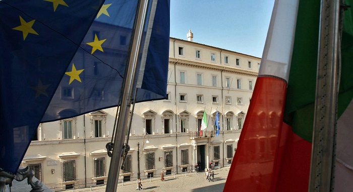 Conte: “Una piattaforma web per lanciare il progetto turismi”