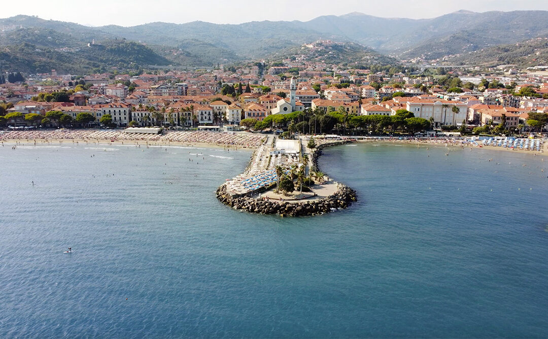 Il Consiglio di Stato fissa a dicembre 2023 la scadenza delle proroghe per le concessioni balneari. Fabio Viale (Sib): “Migliaia di famiglie private del futuro. È sconvolgente”