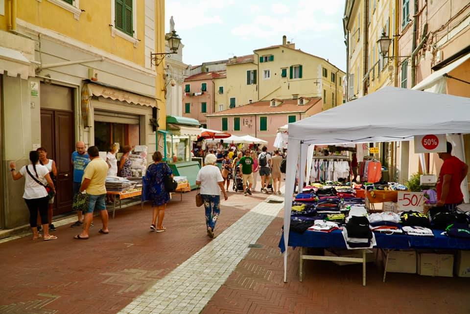 Domenica 31 luglio, dalle 8 alle 24, nel centro storico di Oneglia torna “ImperiaAffari”