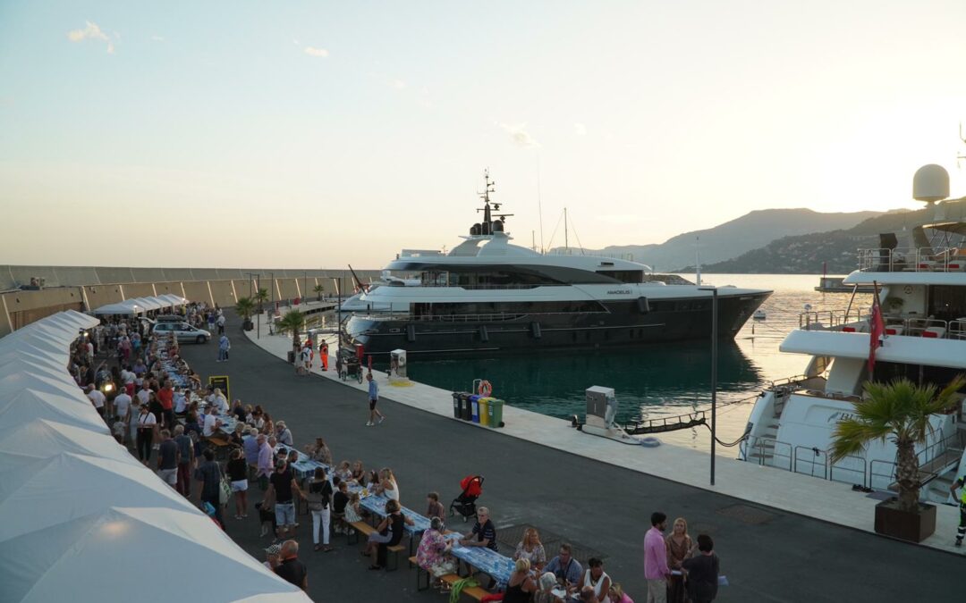 Ottimo inizio per la terza edizione di “Sapori alla Marina”, manifestazione organizzata dalla Confcommercio di Ventimiglia, con il Patrocinio della Regione